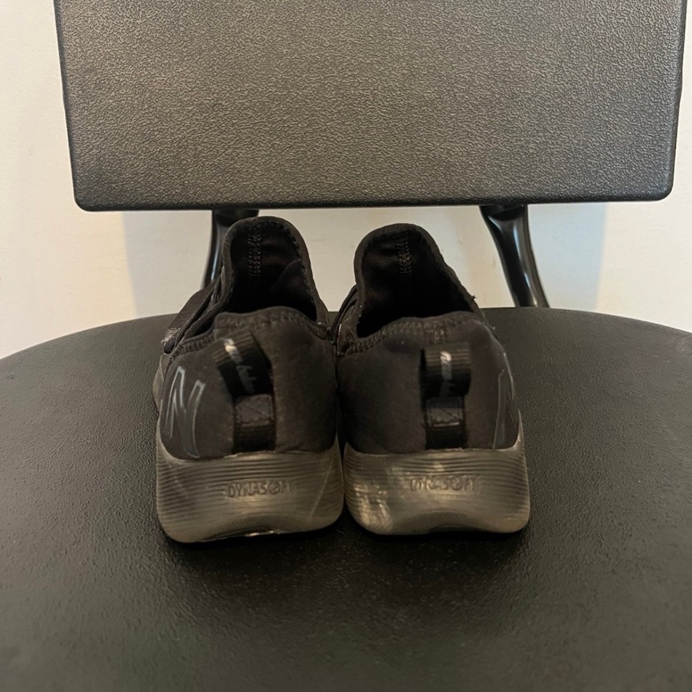 New Balance Black Athletic Shoes - Picture 4 of 4